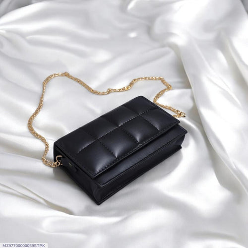 👜 Elegant Crossbody Bag